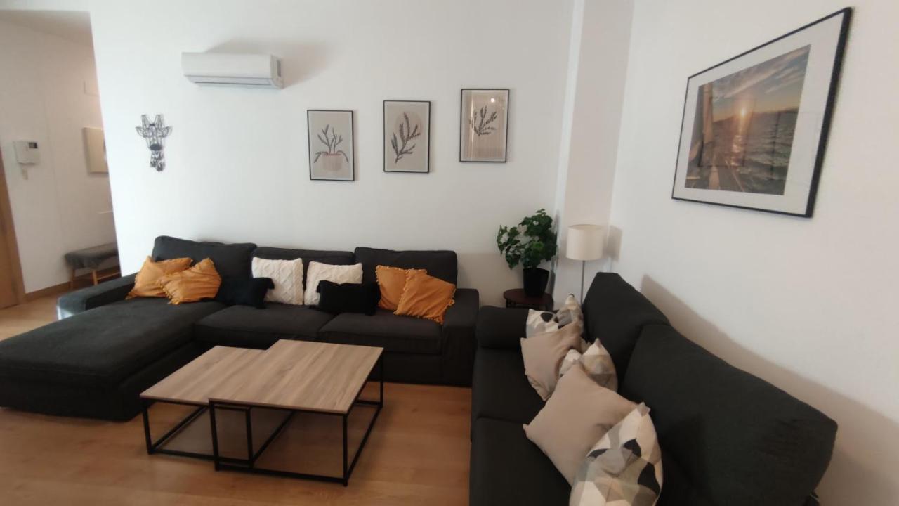 Unique Apartment In Malaga City Center With Pool Kültér fotó