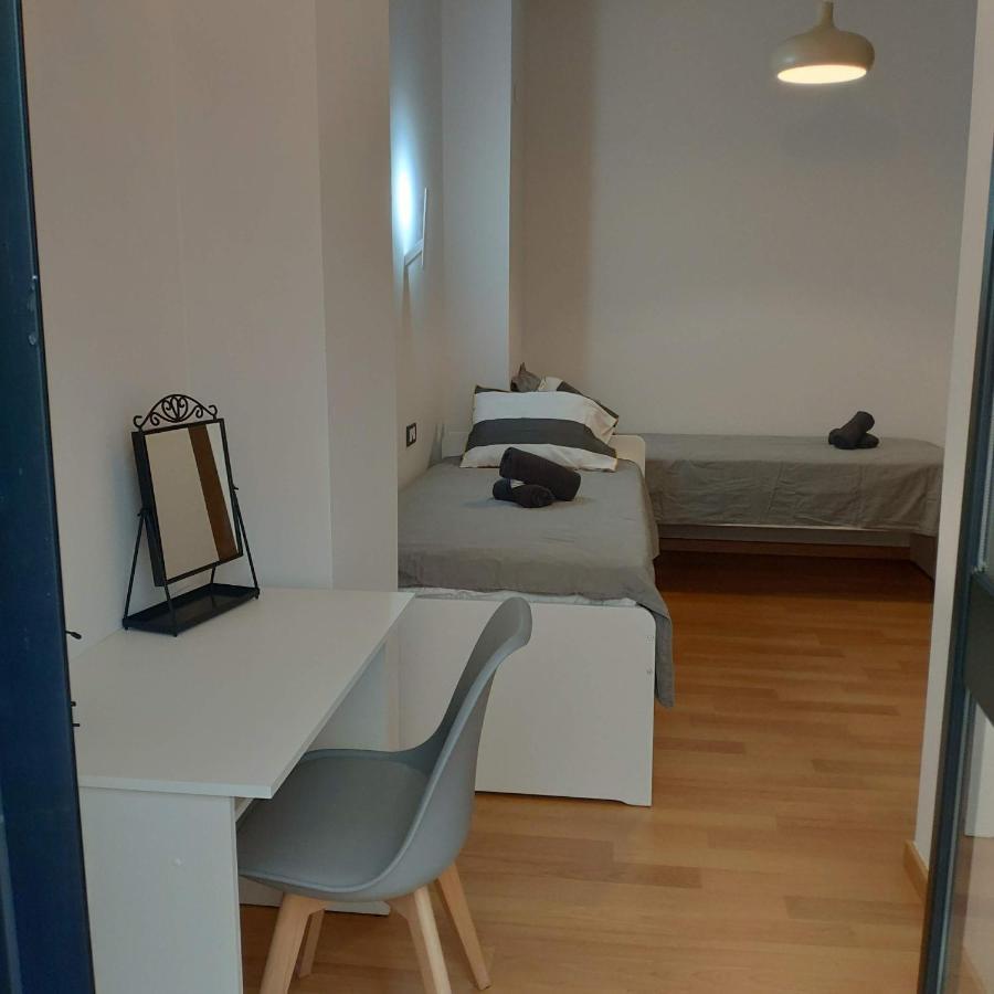 Unique Apartment In Malaga City Center With Pool Kültér fotó